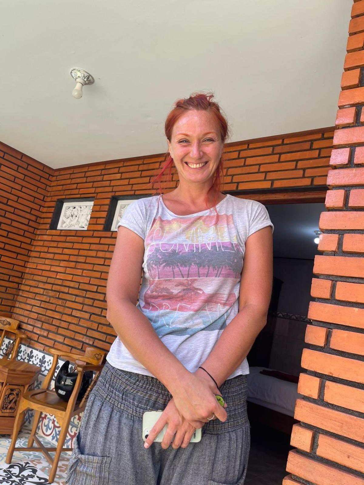 Raditya Homestay Mambat Esterno foto